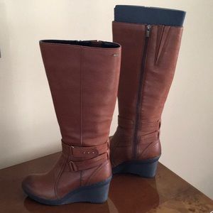 Clarks boots🌻FINAL PRICE🌼!!